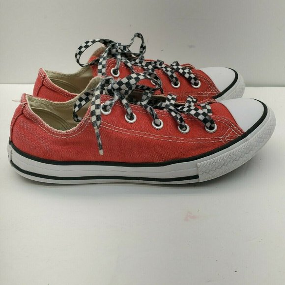 Converse - Picture 1 of 6